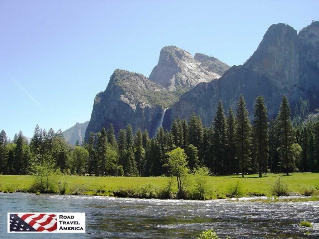 Yosemite River in the National Park in California
